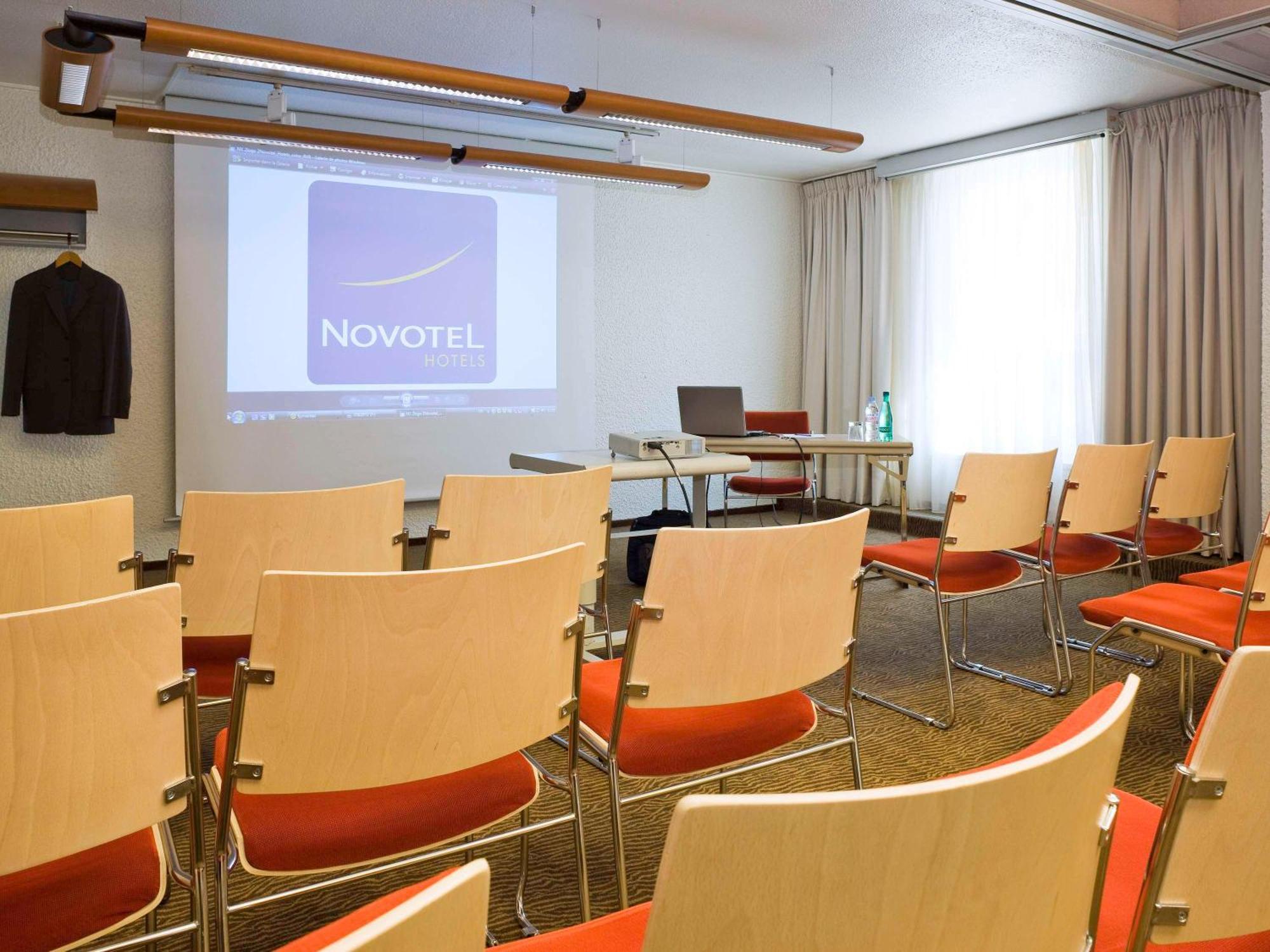 Novotel Nice Aeroport Cap 3000 Saint-Laurent-du-Var Exterior photo